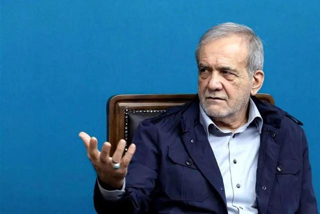 پزشکیان: از این پس صنایع آببر فقط باید در سواحل جنوبی توسعه یابند