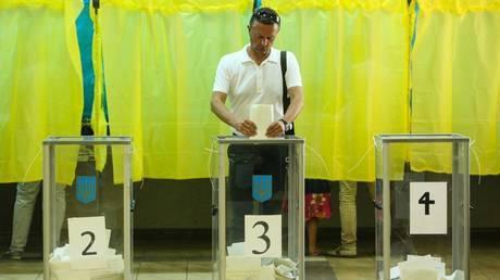 Zelensky names conditions for elections