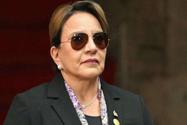 رئیسجمهور هندوراس به تقلب در انتخابات و دخالت ترامپ اعتراض کرد