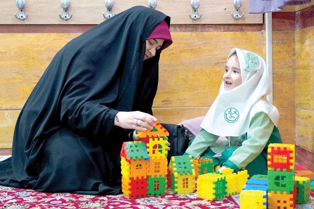 از گِل تا گُل؛ هویتی که اسلام به زن هدیه کرد