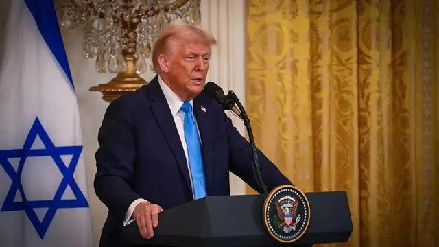 ترامپ برای حفاظت از اسرائیل، دیوان بینالمللی دادگستری را تهدید کرد