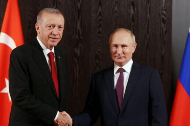 پیشنهاد اردوغان به پوتین برای میزبانی مذاکرات صلح اوکراین