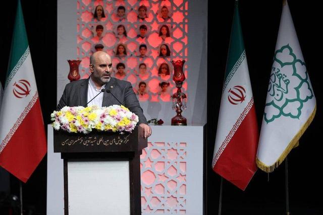 شهرداران مدارس مدرسه را در محله خود فعال میکنند