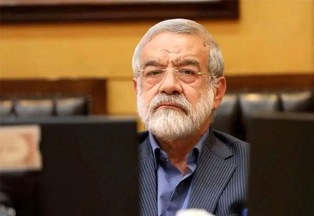 ببینید | حمله نماینده مجلس به رئیس جمهور: خشکسالی بخاطر گناهانی است که پزشکیان انجام داد و قانون حجاب را اجرا نکرد!