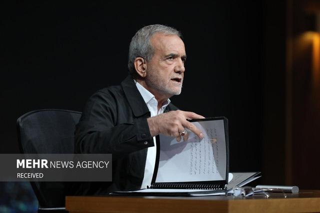 آقای رئیسجمهور با مردم صحبت کنید