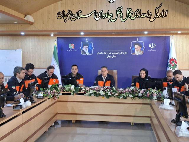 ۸۳ کیلومتر از آزادراههای زنجان لکهگیری و روکش آسفالت شد