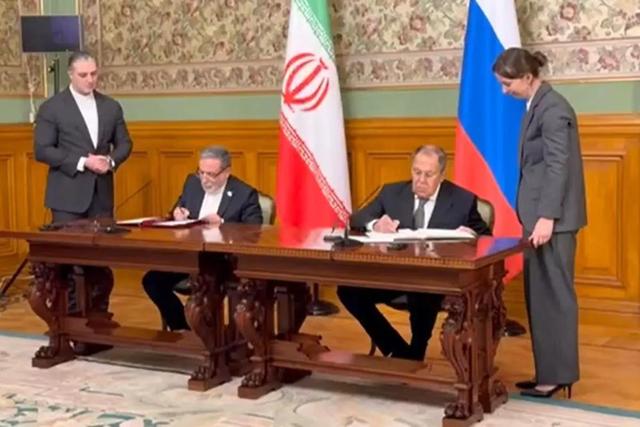 وزیر خارجه روسیه: توافق ایران و آژانس دستیافتنی است