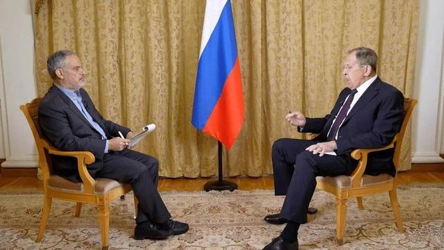 صداوسیما برای تسویه حساب سیاسی با ظریف دست به دامن لاوروف شد/ منافع ملی قربانی کینه جناحی