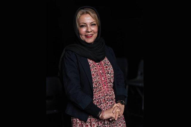 تبلیغات تئاتر مانند فیلم عروسی شده!