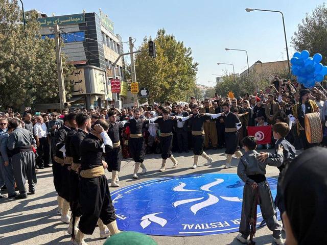 نمایشهای خیابانی جشنواره تئاتر فجر معرفی شدند