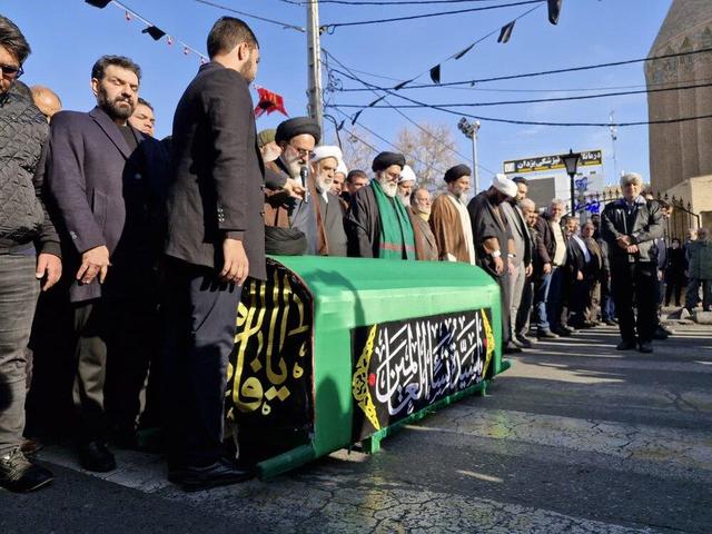 وداع باشکوه مردم ورامین با آیتالله سید مرتضی محمودی گلپایگانی