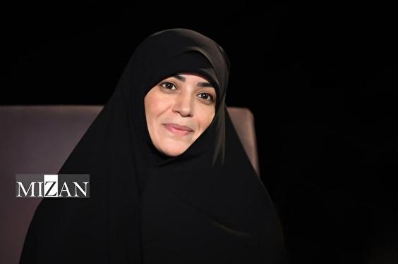 الهام چرخنده: جلوگیری از تفرقه و تاکید بر وحدت ملی وظیفه هنرمندان است