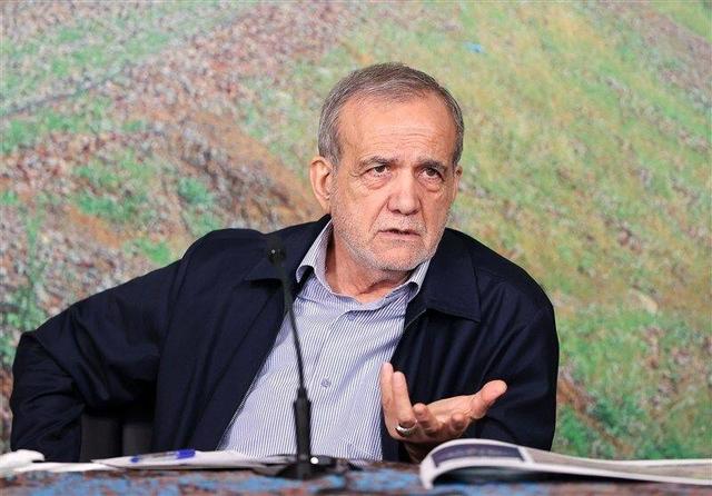ببینید | پزشکیان: خط راهآهن اردبیل به میانه به طول ۱۷۳ کیلومتر افتتاح شد